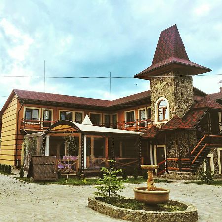 Minihotel Zolotoe Runo Ploskoye Exterior photo