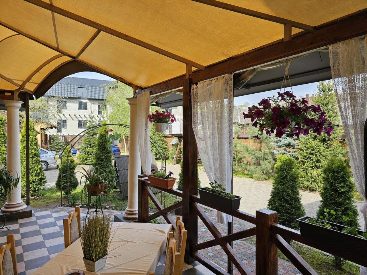 Minihotel Zolotoe Runo Ploskoye Exterior photo