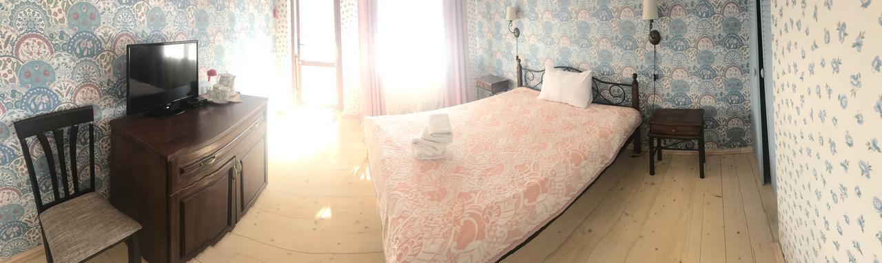 Minihotel Zolotoe Runo Ploskoye Exterior photo